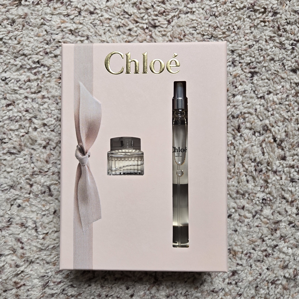 ✨️NEW Chloé Eau De Parfume Mini Gift Set - Picture 2 of 6